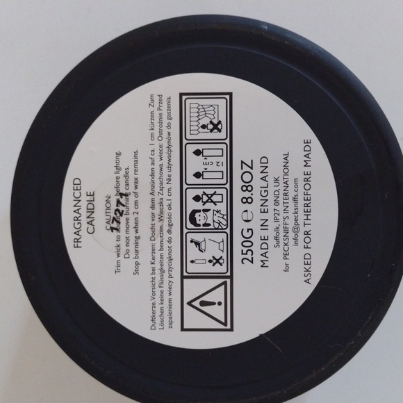 Pecksniffs  Amber& Oud Wood Three Wick Candle England New - Picture 4 of 4